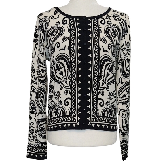 White House Black Market Abstract White Black Button-Up Cropped Cardigan - Picture 1 of 10